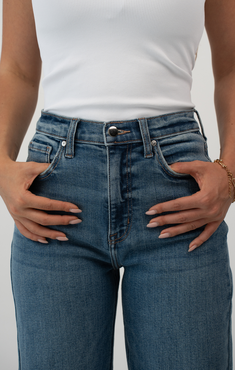 AZURE BARREL JEAN