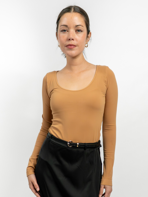 NOVA SEAMLESS TOP